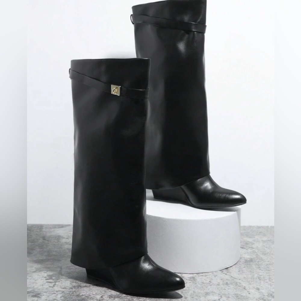 Knee High Foldover Boots
